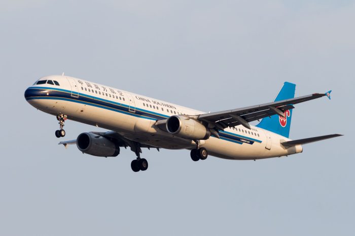 China Southern A321 M 700x467 